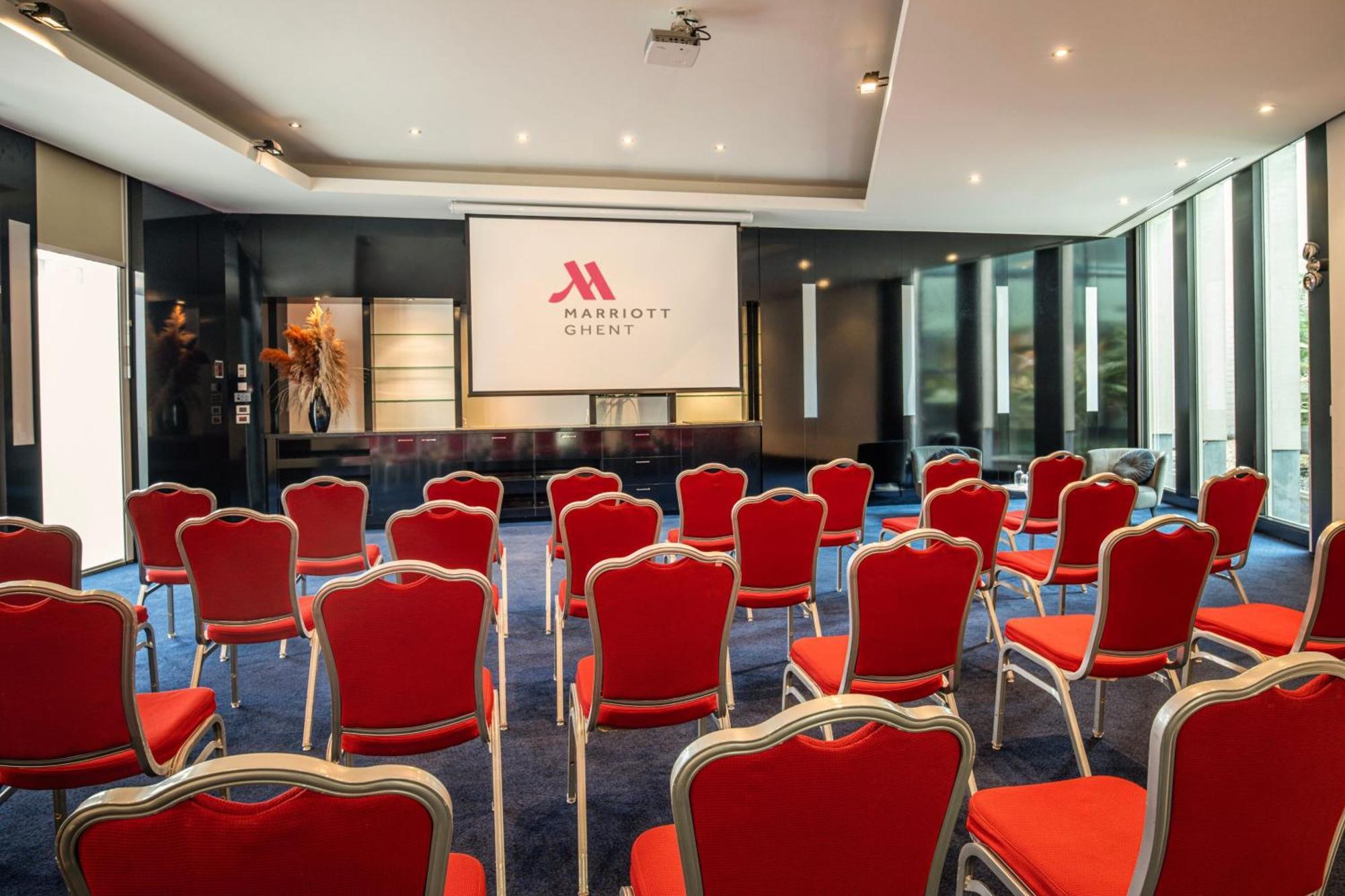 Marriott Hotel 4*